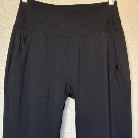 NWOT Athleta Venice High Rise Jogger Women’s Size S in Black - Picture 5 of 12